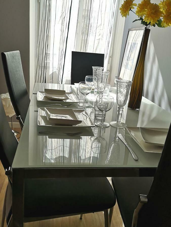 Beachside Appartement In Center Of Cannes Zewnętrze zdjęcie